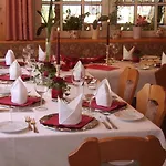 호텔 Untere Kapfenhardter Muehle 3*